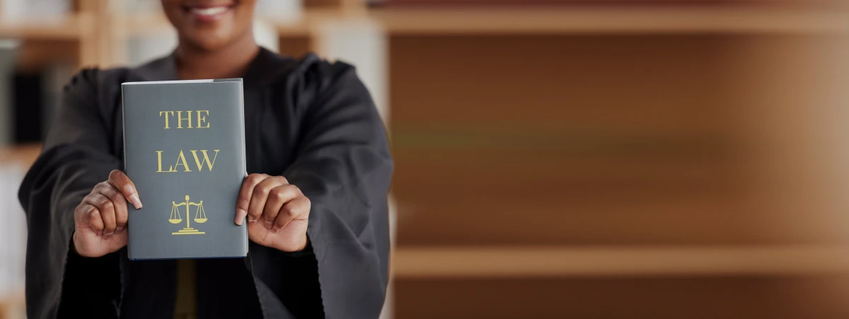 Comment porter plainte contre une curatelle ou une tutelle : guide pratique